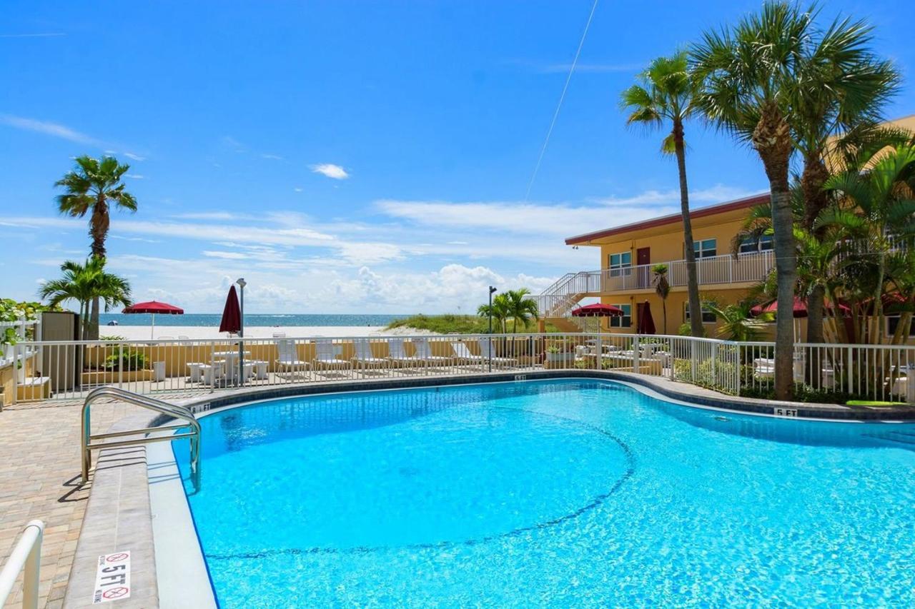 #212 Surf Song Resort St. Pete Beach Exterior foto